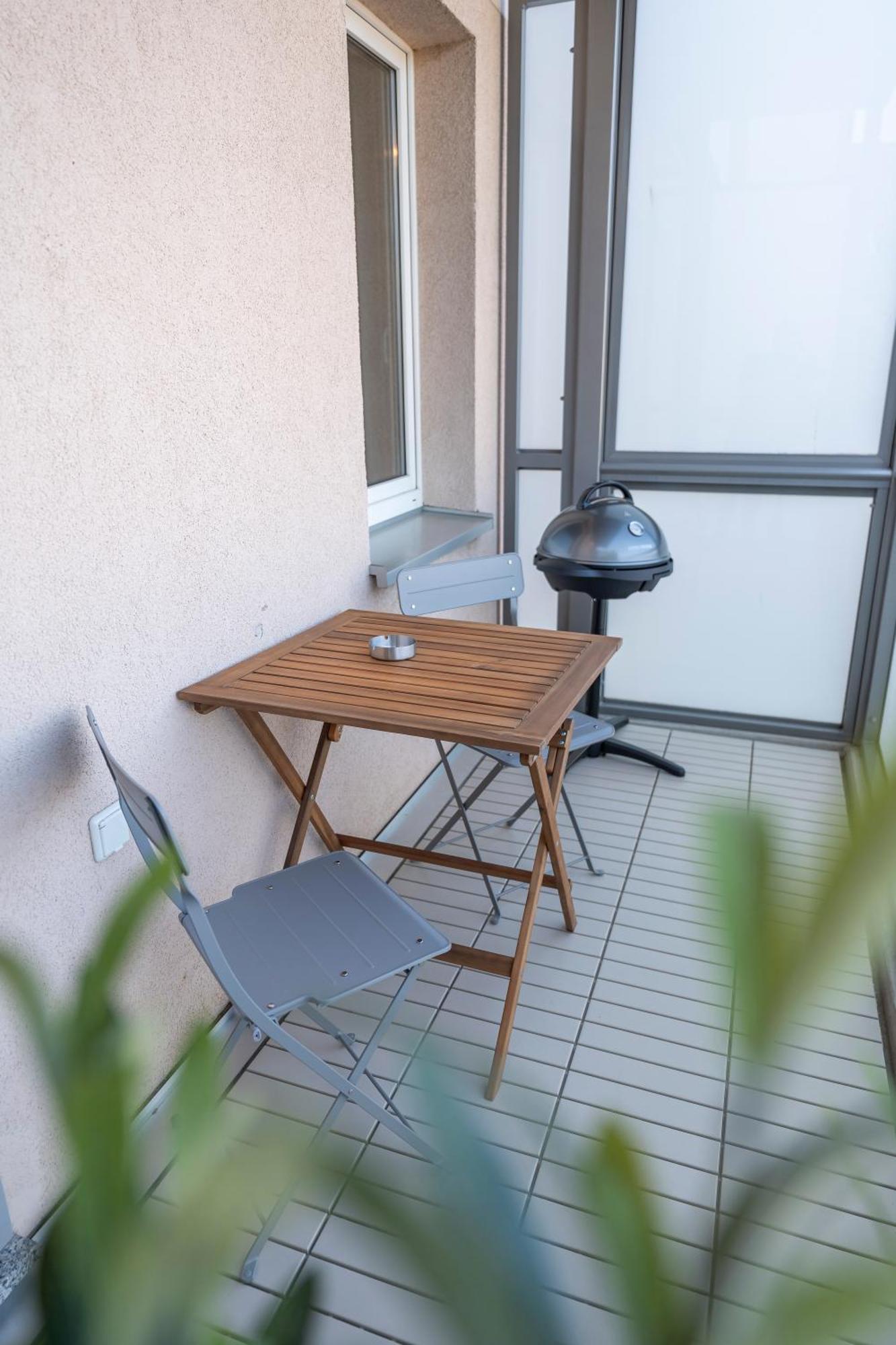 Rr - Central Apartment 80Qm - Balcony - Washer Μαγδεβούργο Εξωτερικό φωτογραφία